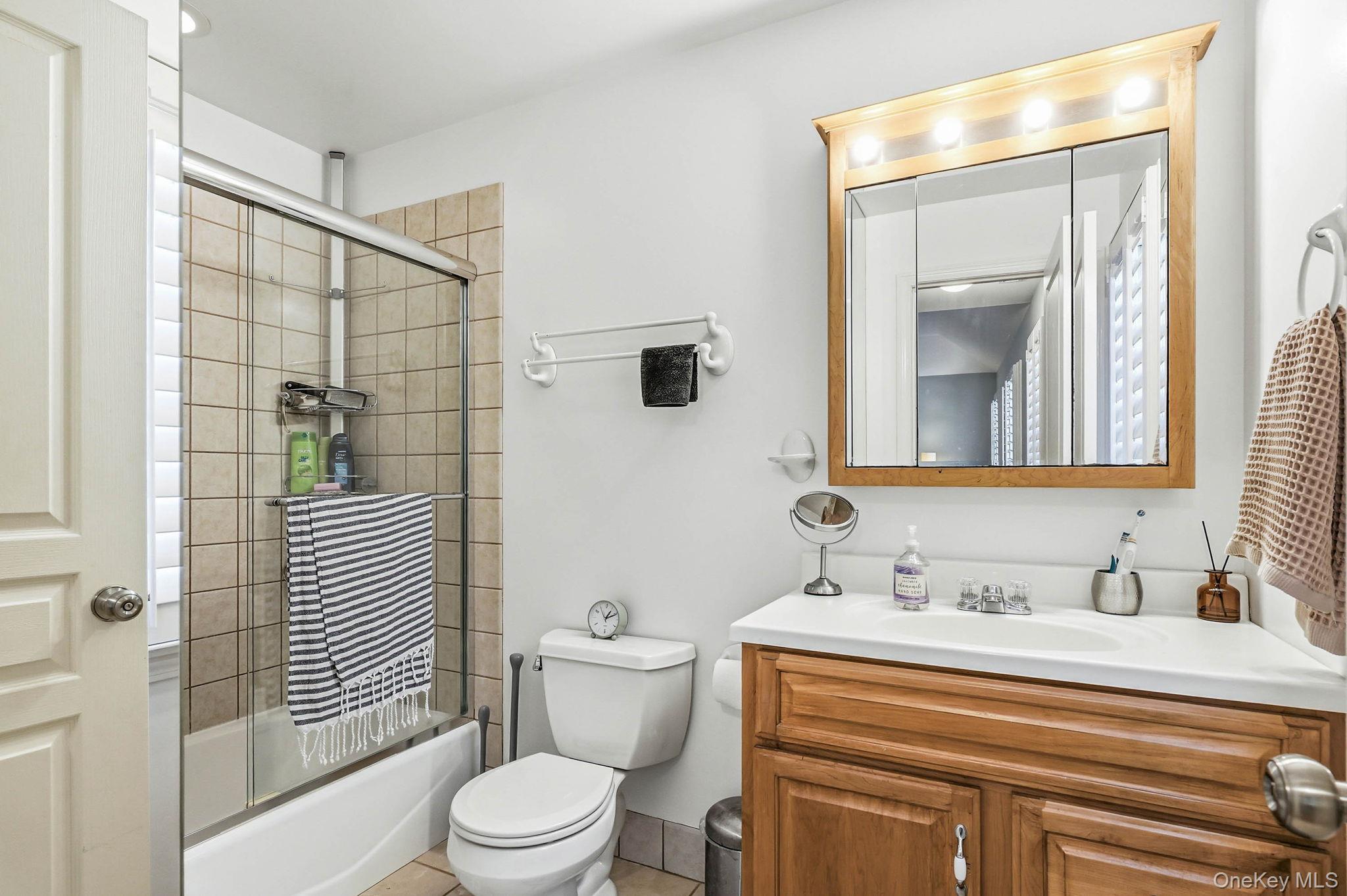 70 Orchard Place Property Photo 30