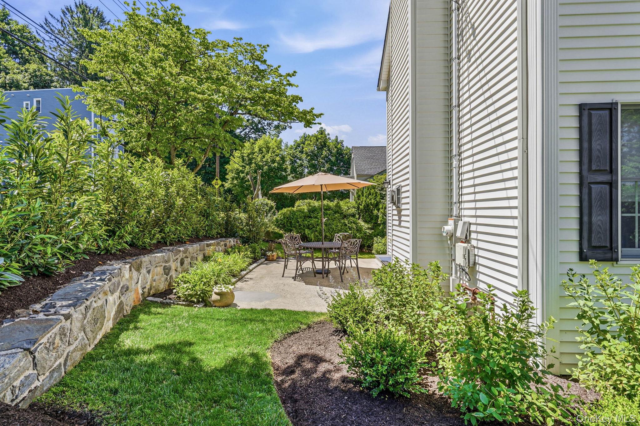 70 Orchard Place Property Photo 47