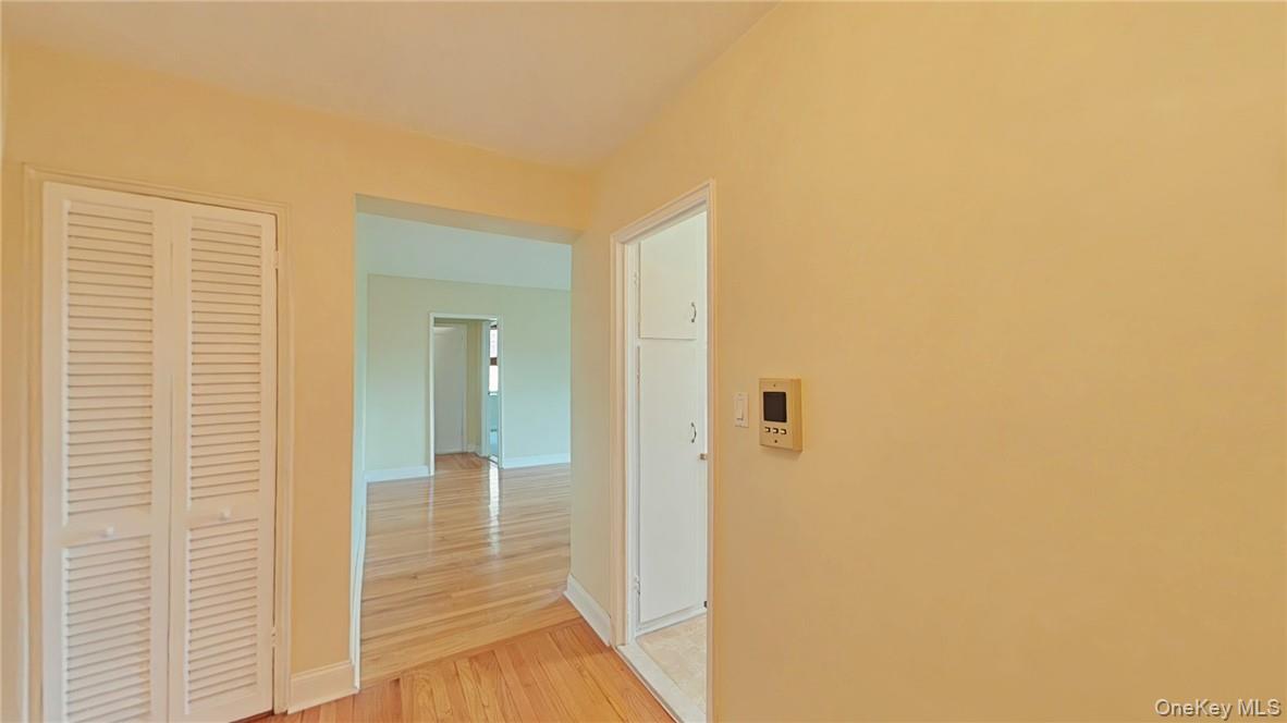 5645 Netherland Avenue 6d Property Photo 5