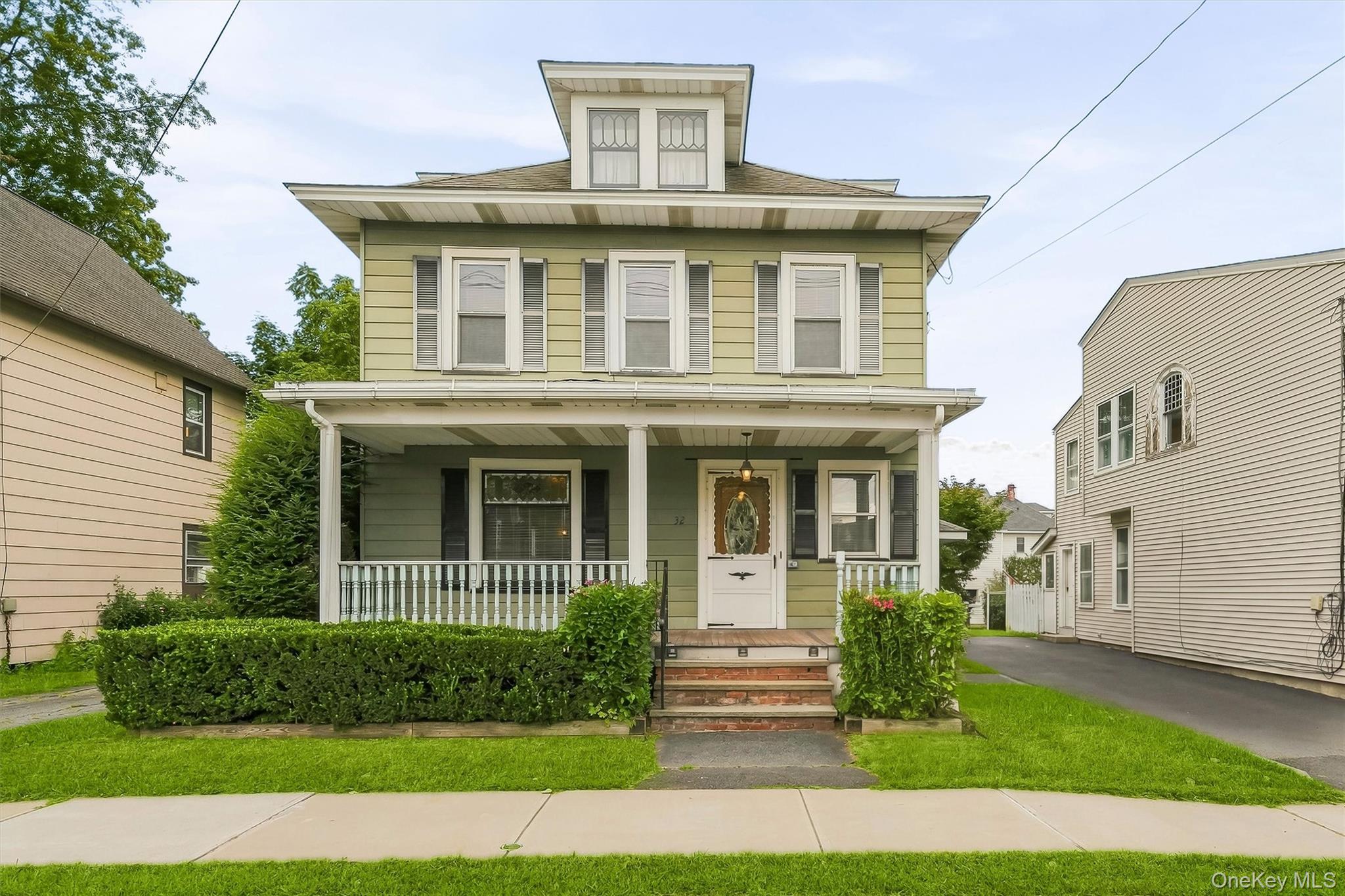 32 Kingston Avenue Property Photo 2