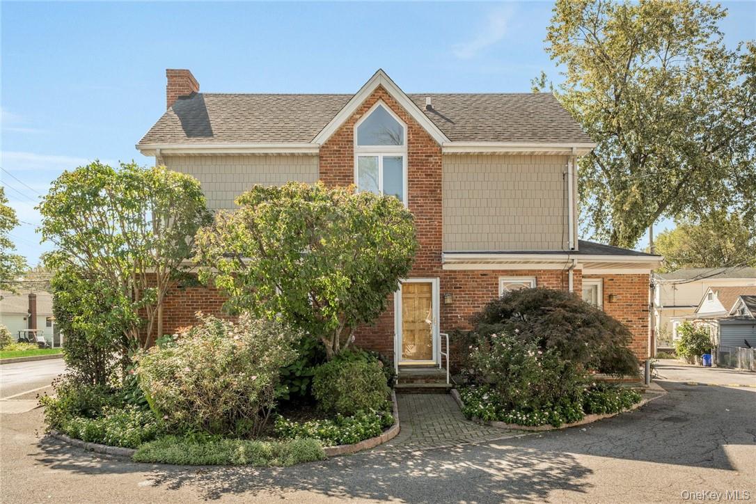 178d Edgewater Park D Property Photo 1