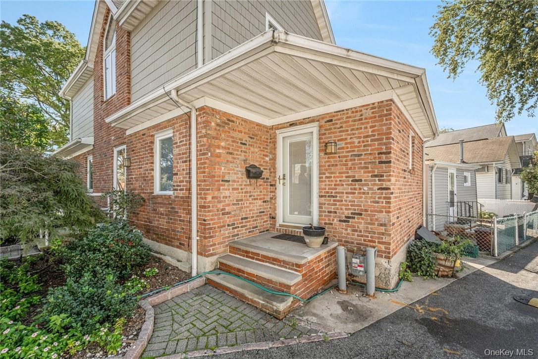 178d Edgewater Park D Property Photo 2