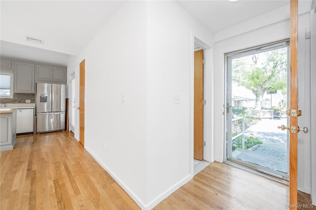 178d Edgewater Park D Property Photo 3