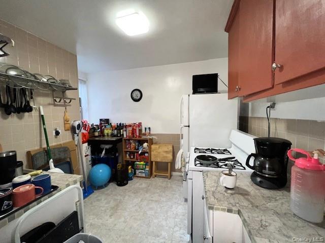 5621 Netherland Avenue 3c Property Photo 10