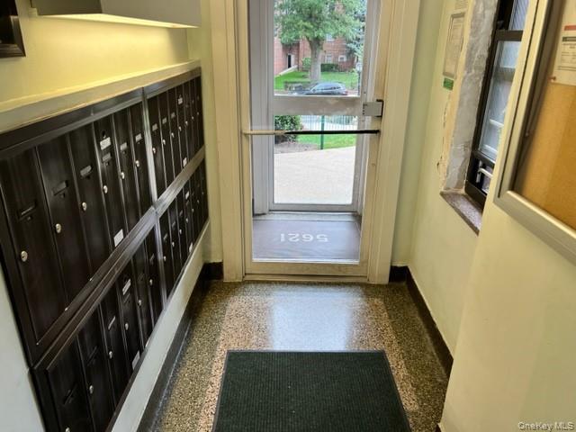 5621 Netherland Avenue 3c Property Photo 15