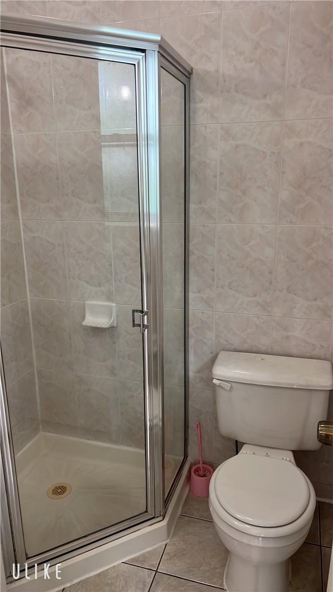 856 Van Nest Avenue Property Photo 12