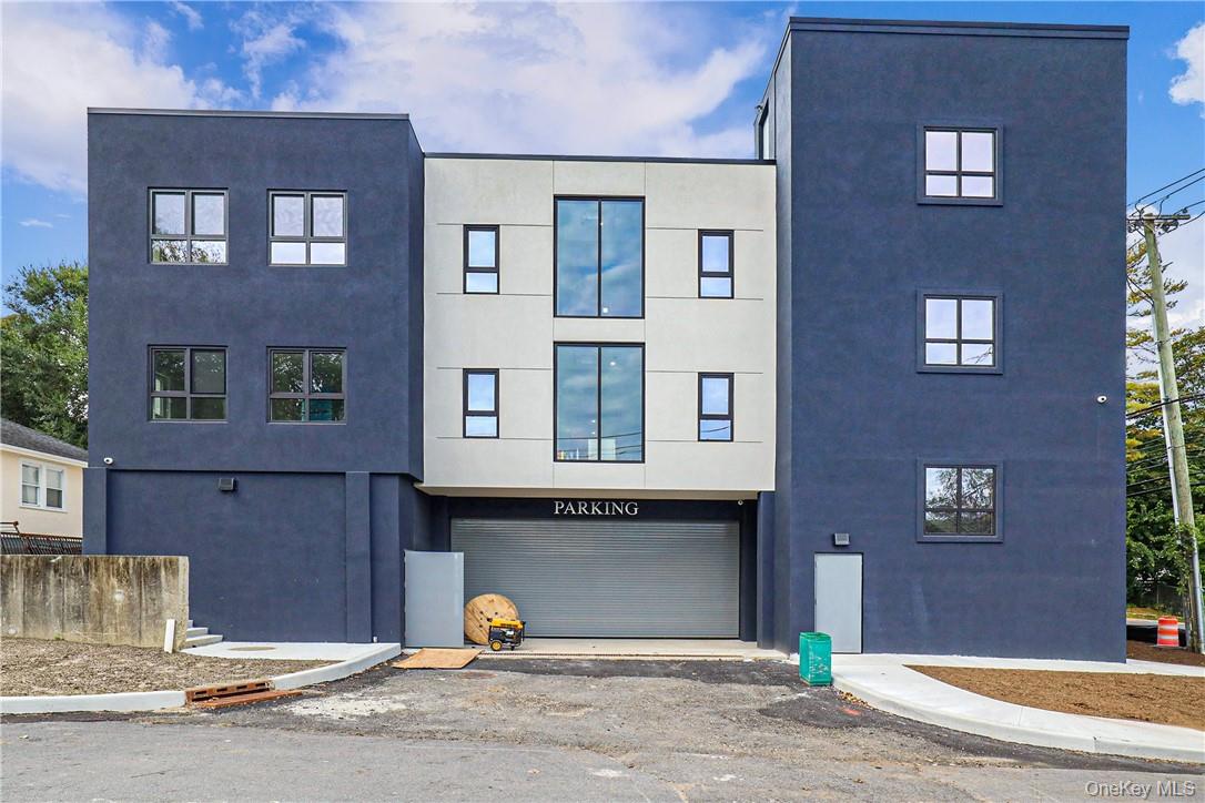 500 Commerce Street Property Photo 6