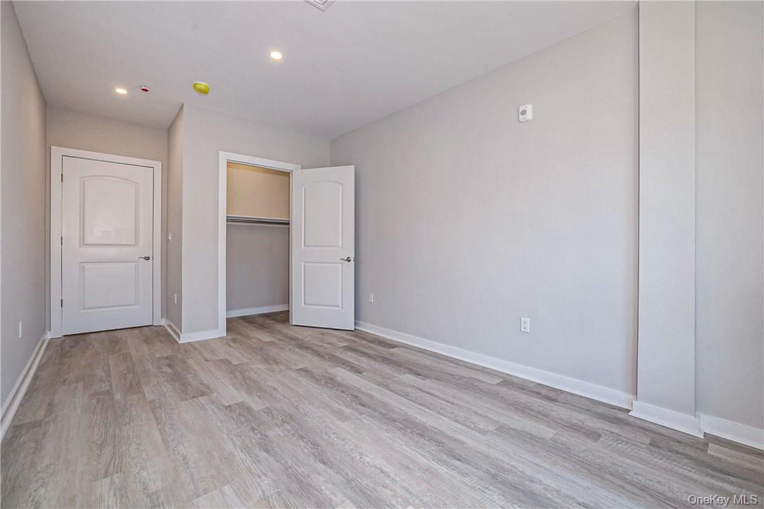 500 Commerce Street Property Photo 9