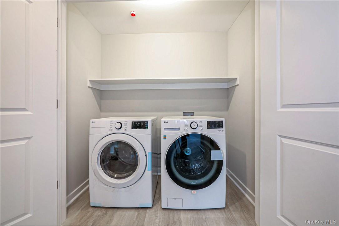 500 Commerce Street Property Photo 15