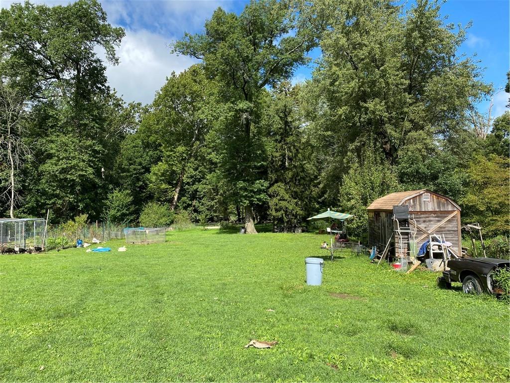123 Greenwood Drive Property Photo 8