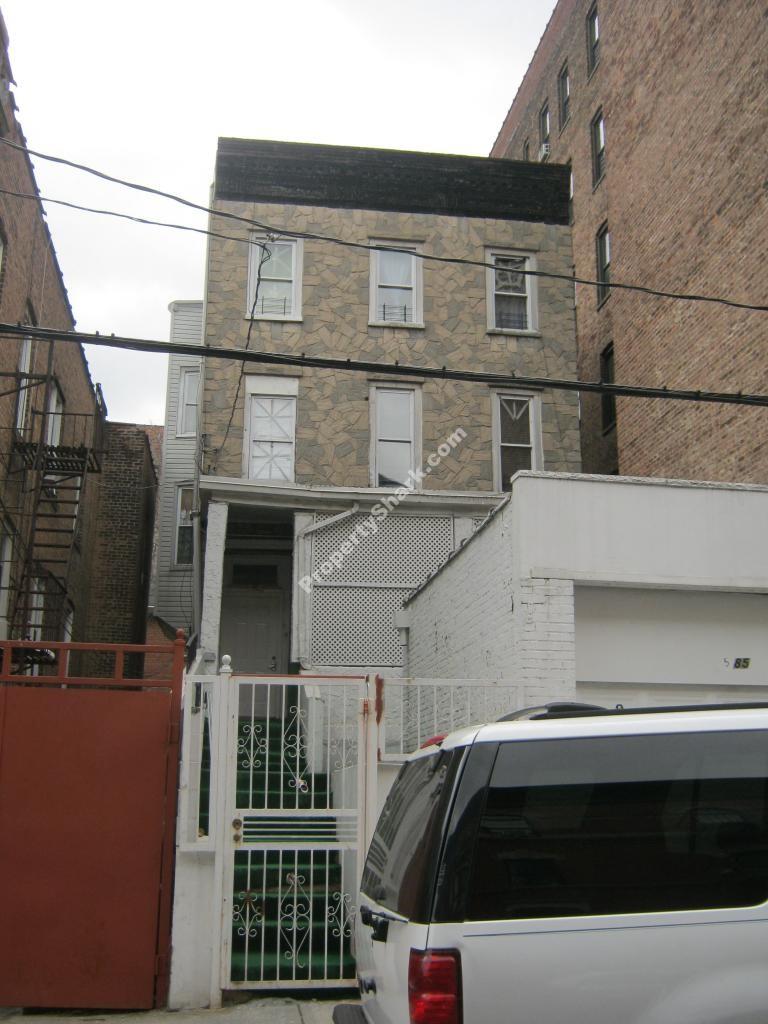 585 E 167th Street Property Photo 1