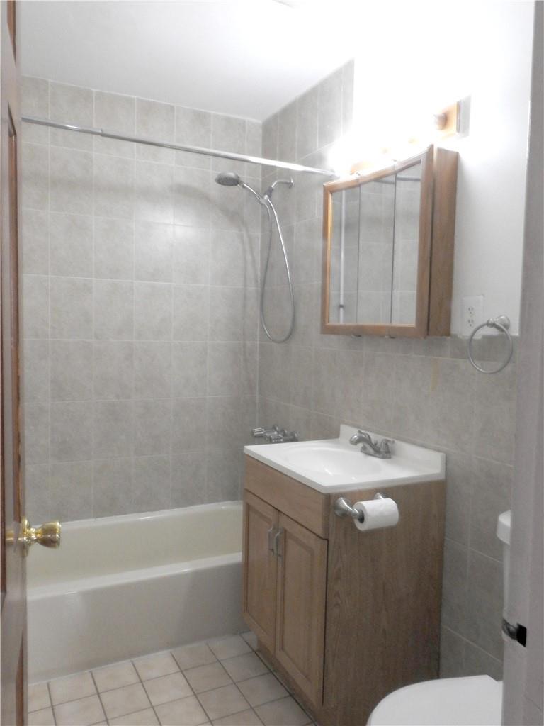 1544 Ohm Avenue Property Photo 4