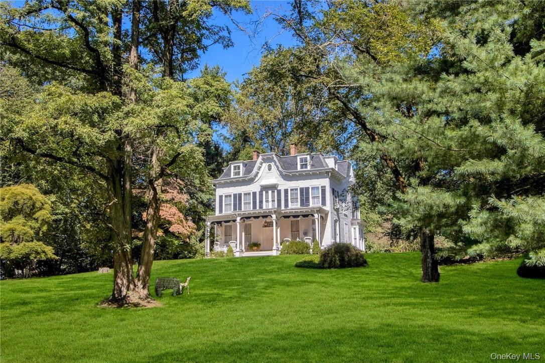 4 Deer Run Property Photo 1