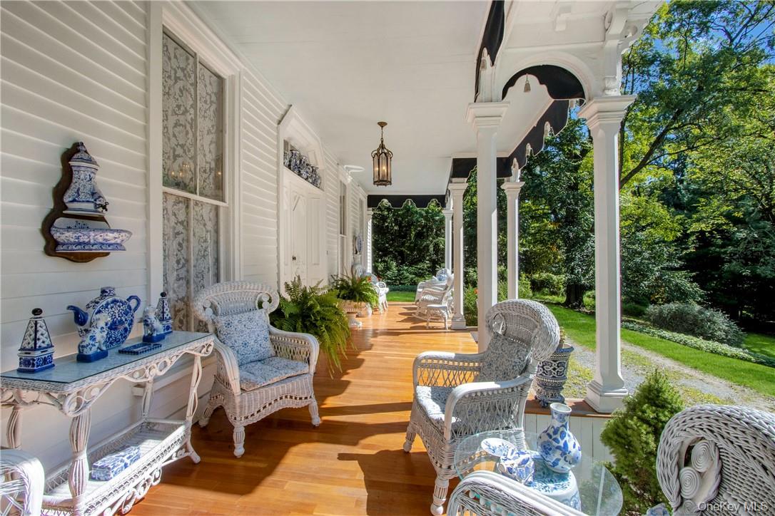 4 Deer Run Property Photo 4