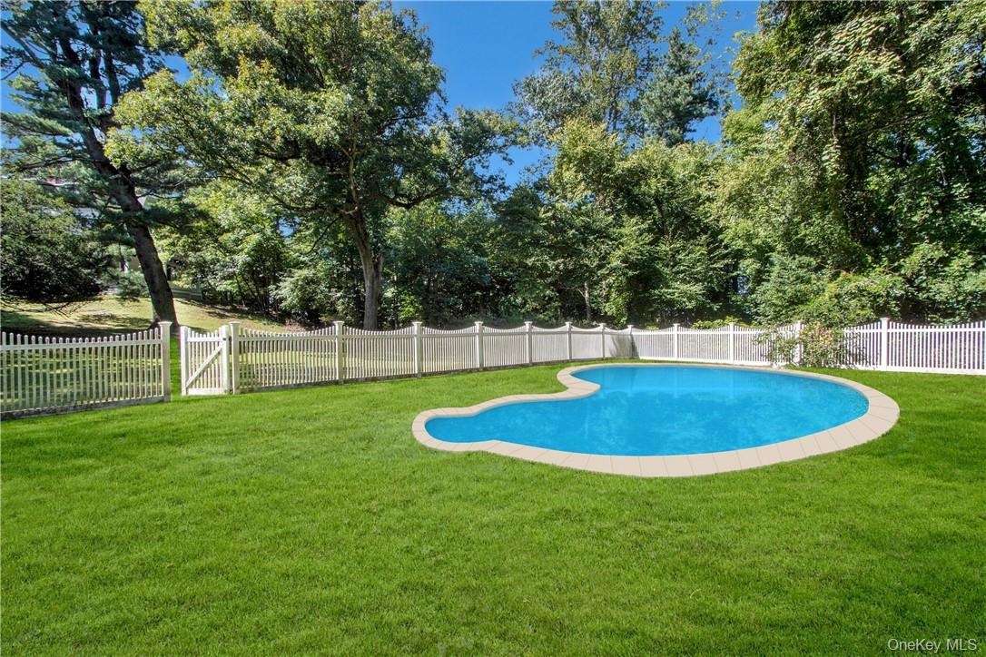 4 Deer Run Property Photo 25