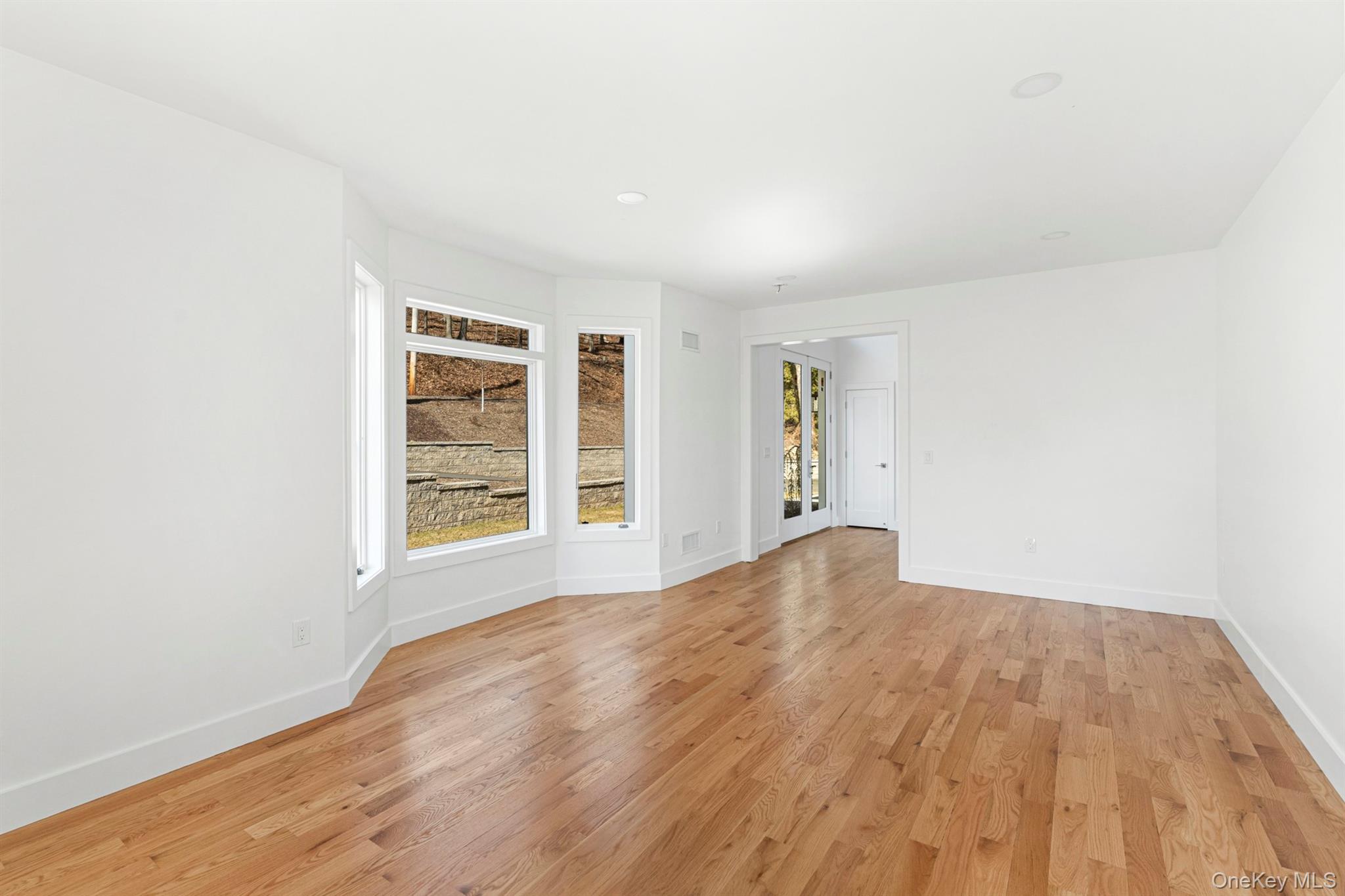 199 Tweed Boulevard Property Photo 19