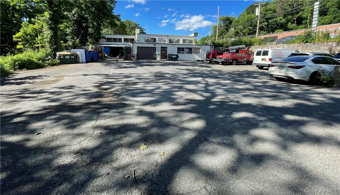 77 Lafayette Avenue Property Photo 8