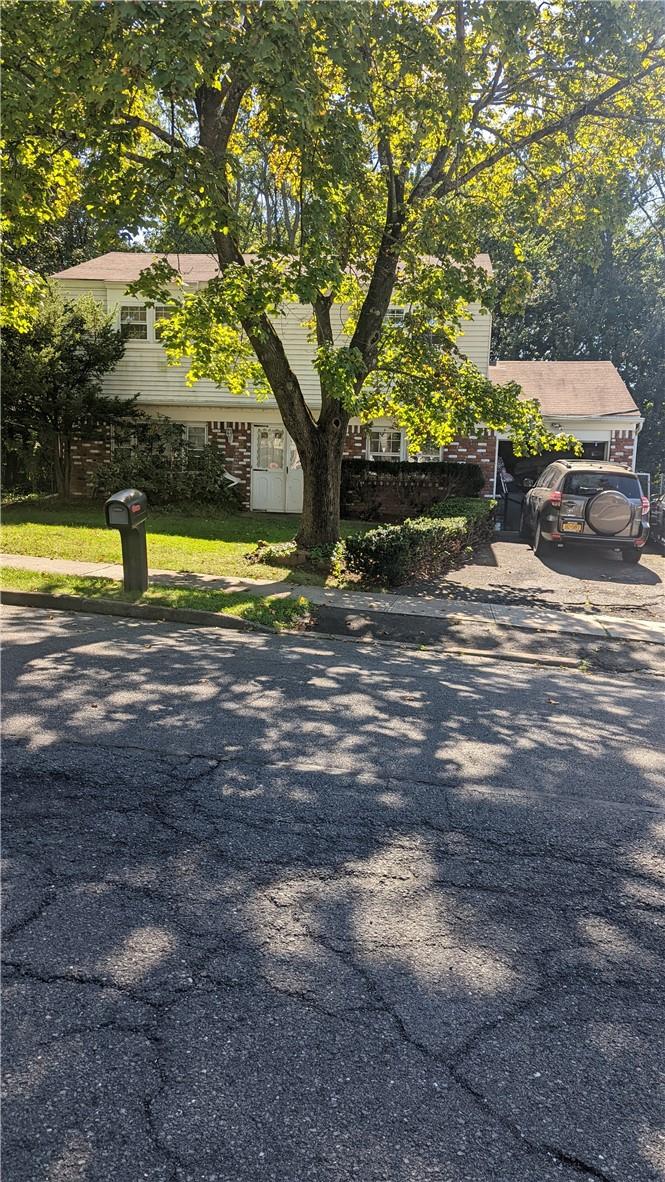 3 Valley Drive Property Photo 1