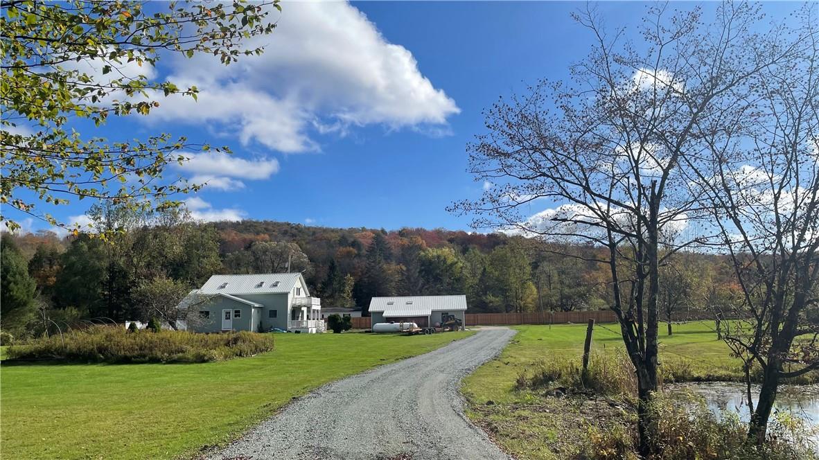 141 Bonnie Brook Road Property Photo 4