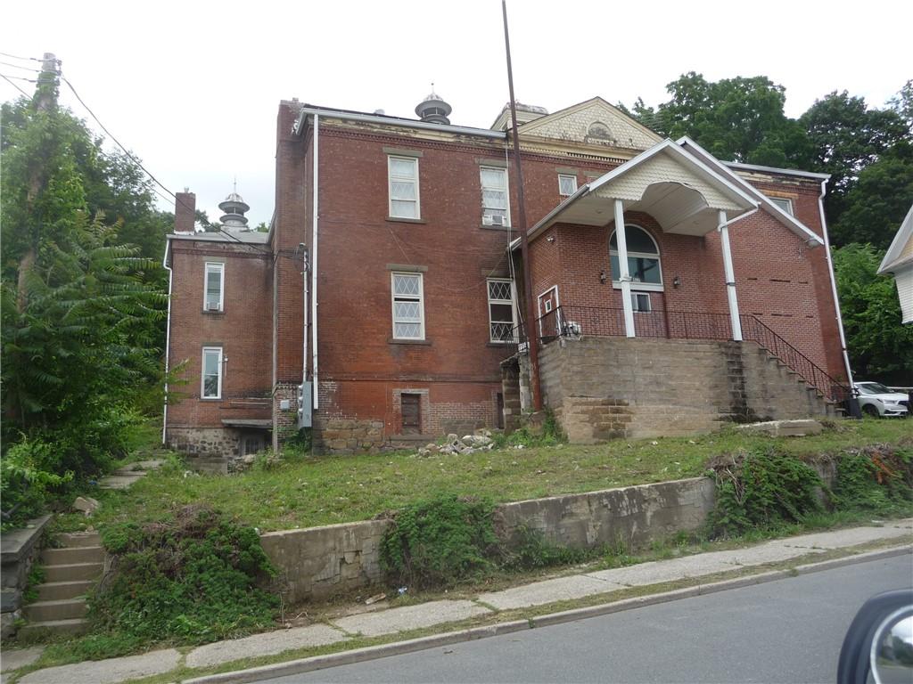 137 Linden Avenue Property Photo