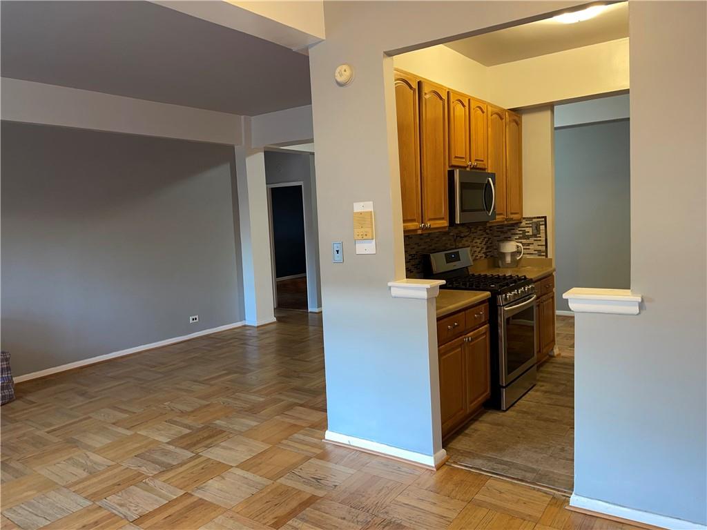 3531 Bronxwood Avenue Stb Property Photo 11