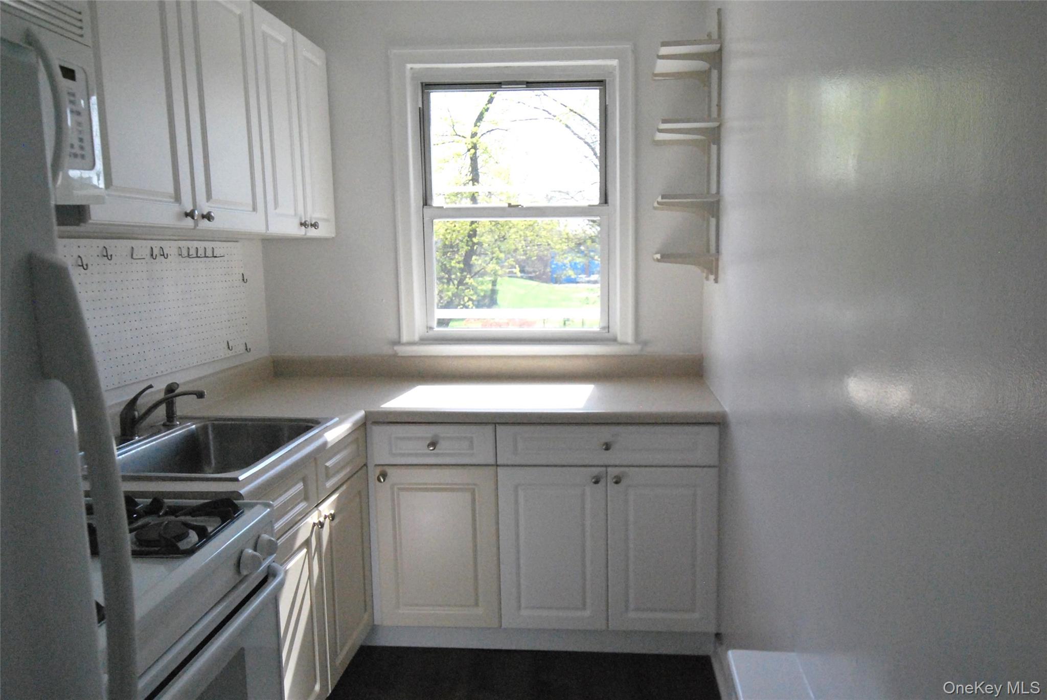16 Wainwright 2b Property Photo 9