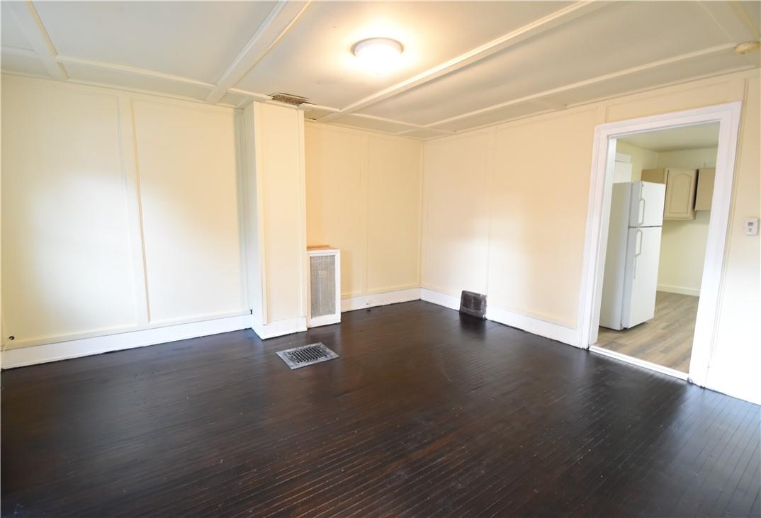 138 Front Street Property Photo 4