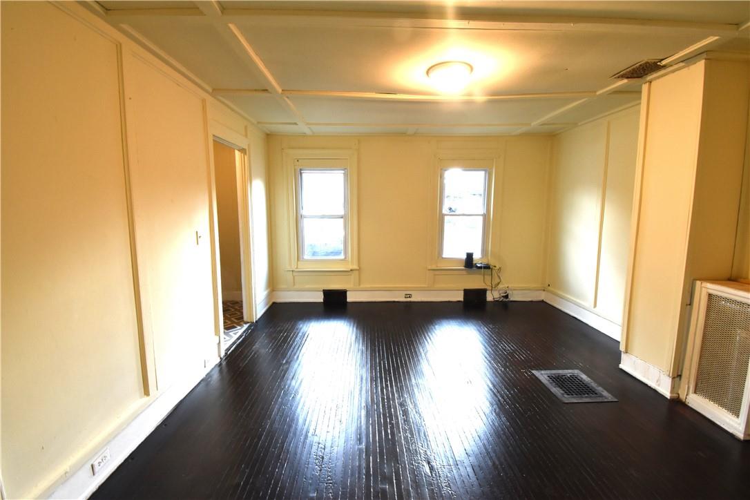 138 Front Street Property Photo 8