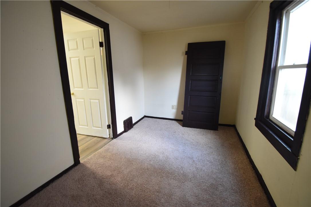 138 Front Street Property Photo 11
