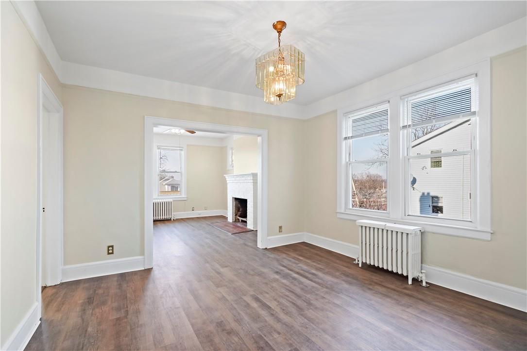 42 Lindsey Street Property Photo 10