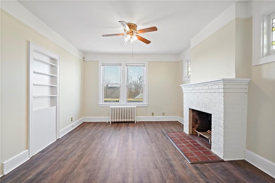 42 Lindsey Street Property Photo 11