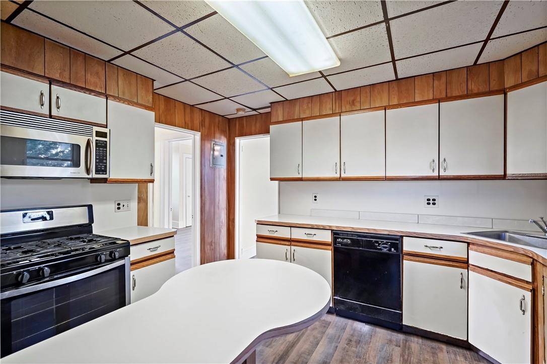 42 Lindsey Street Property Photo 18