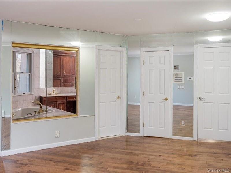 111 Montebello Road Property Photo 23