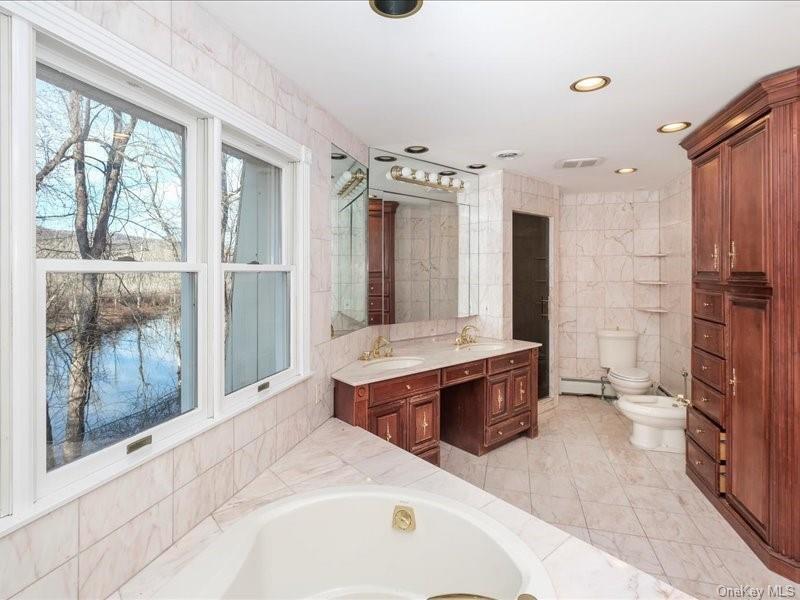 111 Montebello Road Property Photo 26