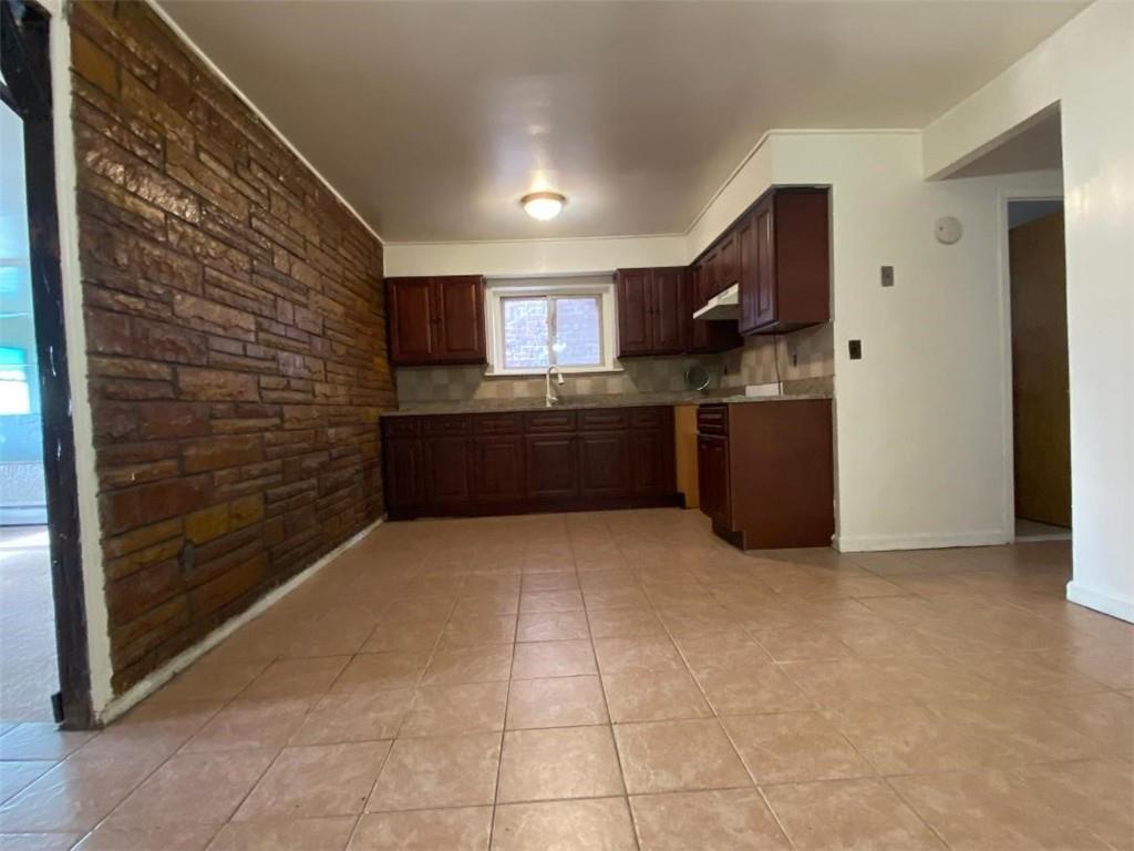 1779 Edenwald Avenue Property Photo 5