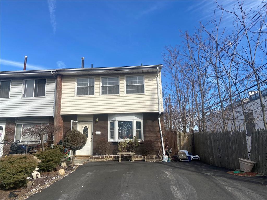 16 Mclaughlin Avenue Property Photo