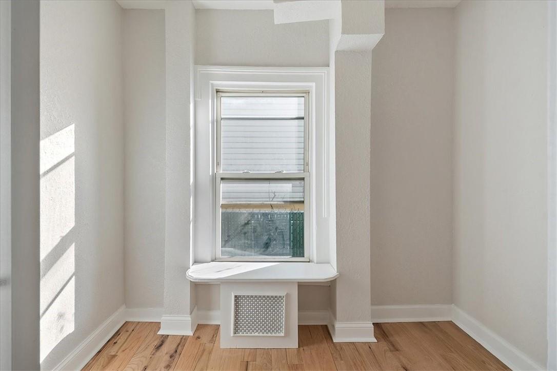 109 S 12th Avenue Property Photo 7