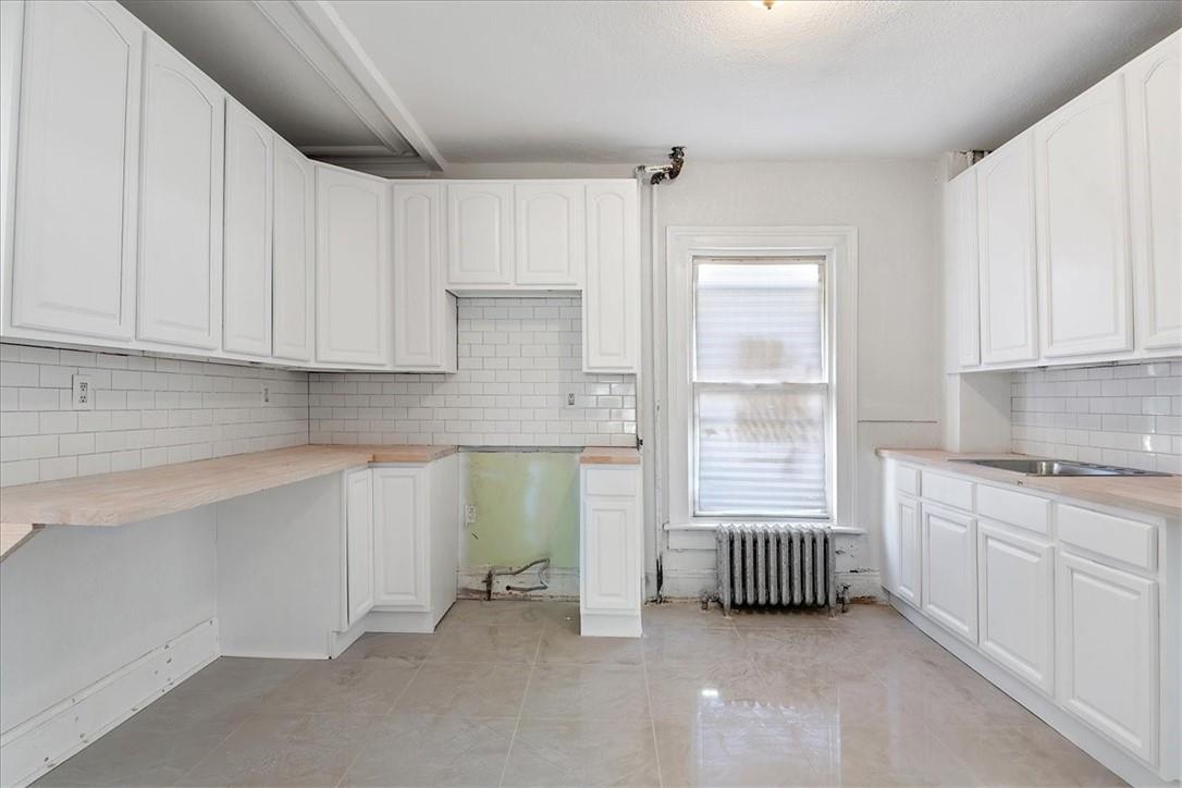 109 S 12th Avenue Property Photo 13