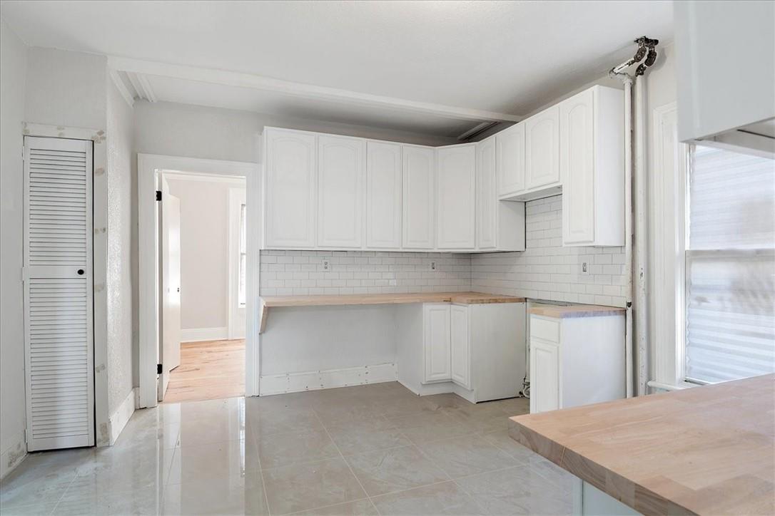 109 S 12th Avenue Property Photo 14
