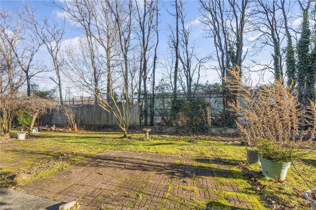 52a Francine Court 80a Property Photo 3