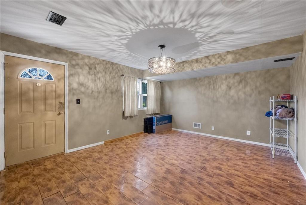 52a Francine Court 80a Property Photo 14