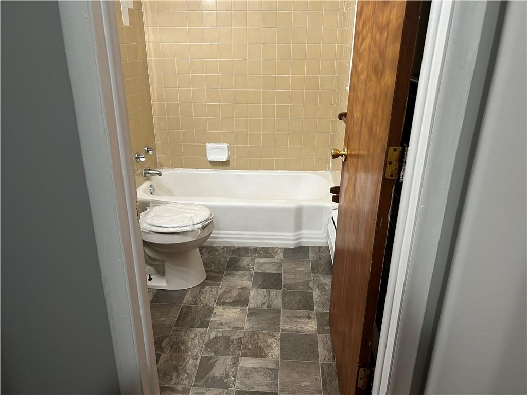 96 S Hamilton Street B4 Property Photo 12