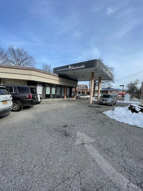 405 Mamaroneck Avenue Property Photo 8
