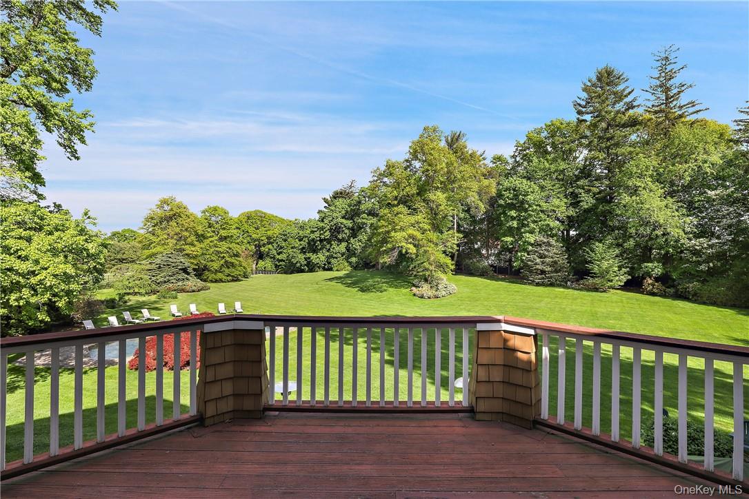 9 Meadow Lane Property Photo 24