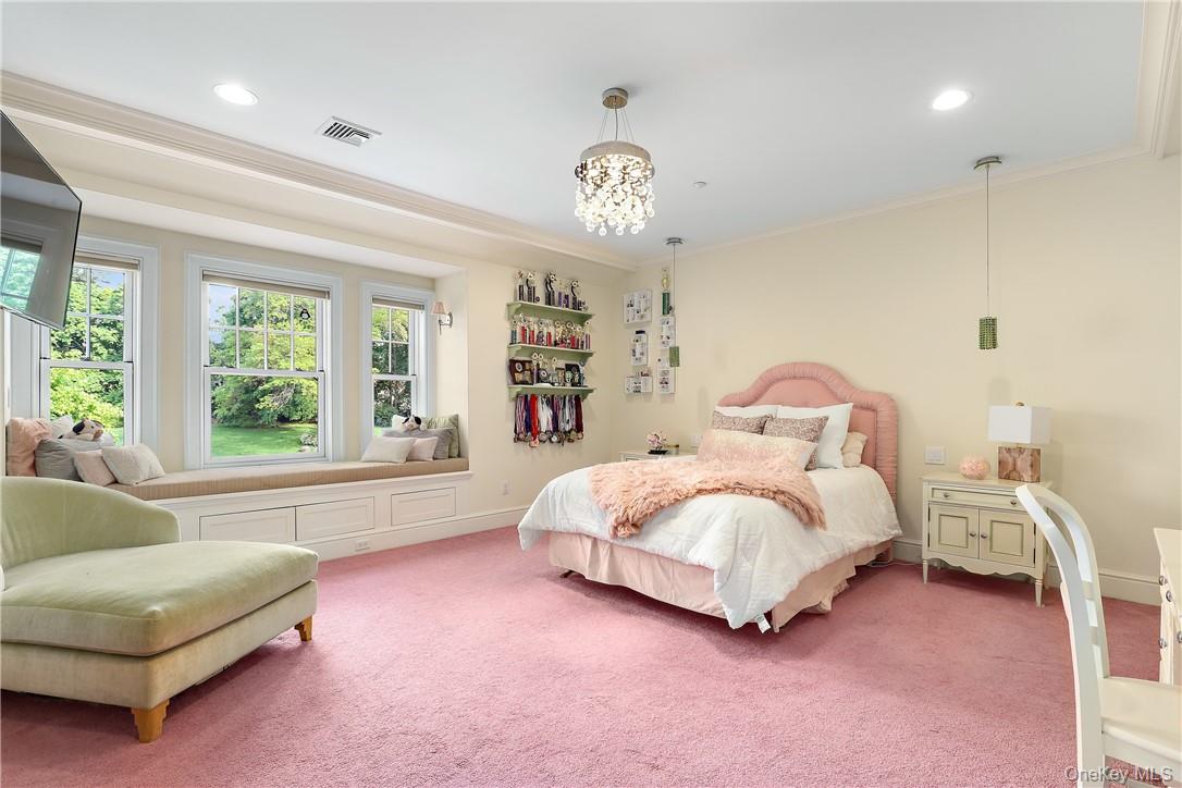 9 Meadow Lane Property Photo 27