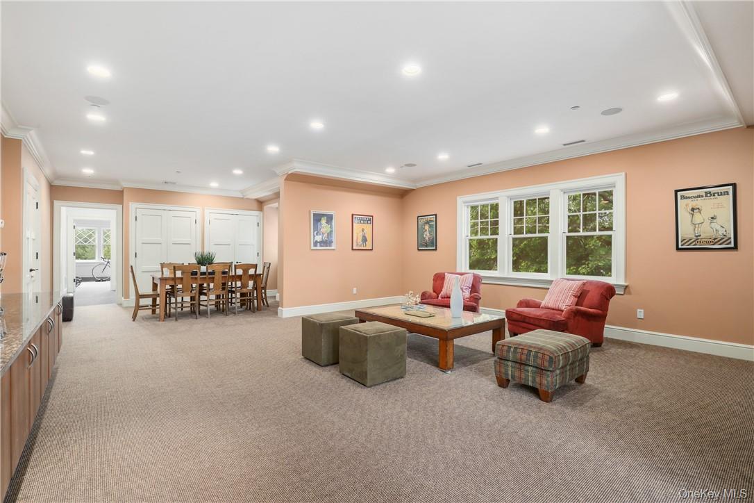 9 Meadow Lane Property Photo 30