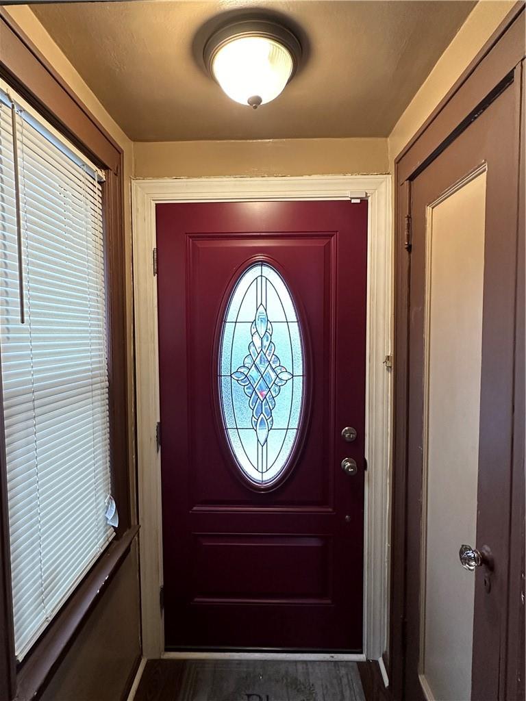 1494 E 58th Street Property Photo 5