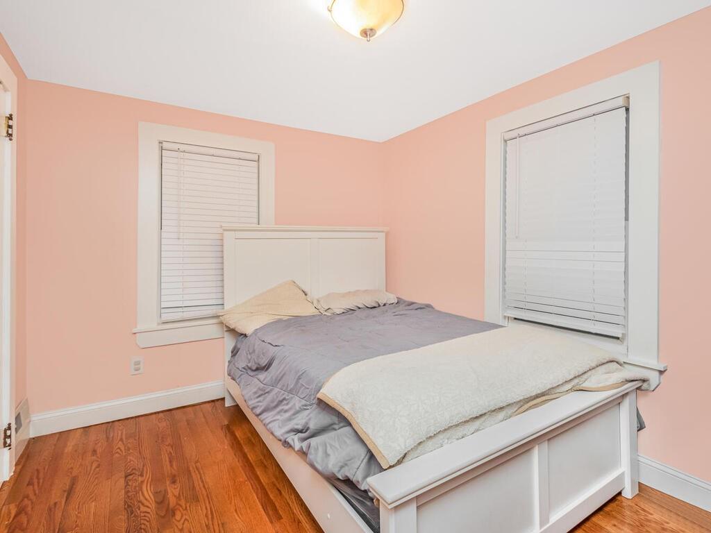 28 Lincoln Avenue Property Photo 15