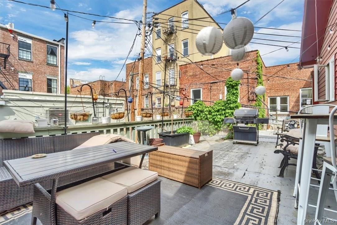 78 Burd Street Property Photo 13