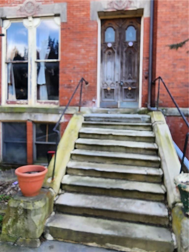 4 Eastman Terrace 1 Property Photo 3